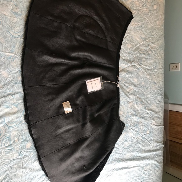 Acne leather and Icelandic shearling wrap skirt - Picture 5 of 5